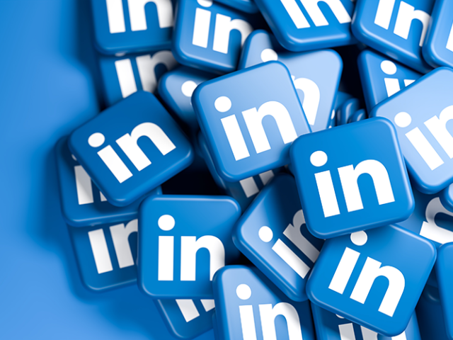6 things recruiters look for on LinkedIn