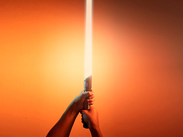 A real-life Star Wars lightsaber!